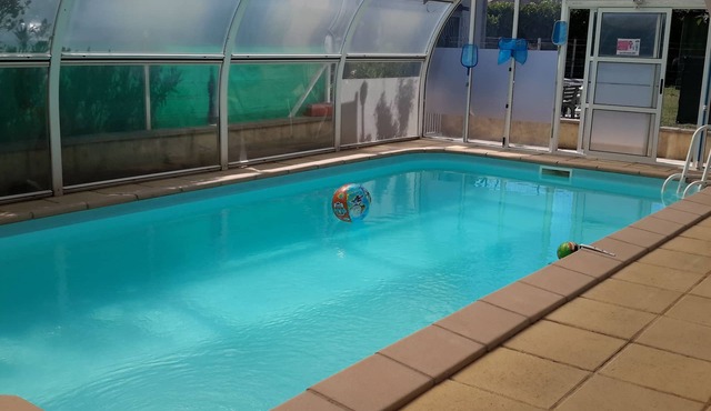 First-floor apartment in a detached house