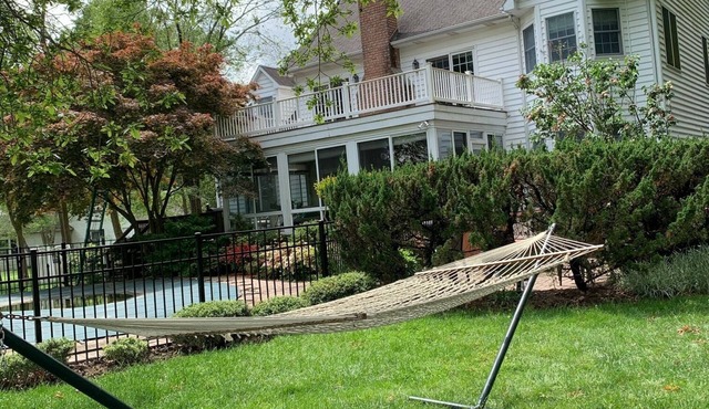 First Floor Studio Apartment in Historic Chestertown