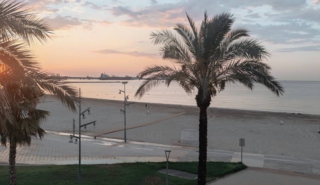 -FIRST LINE OF THE BEACH NEXT TO PORTAVENTURA AND SALOU