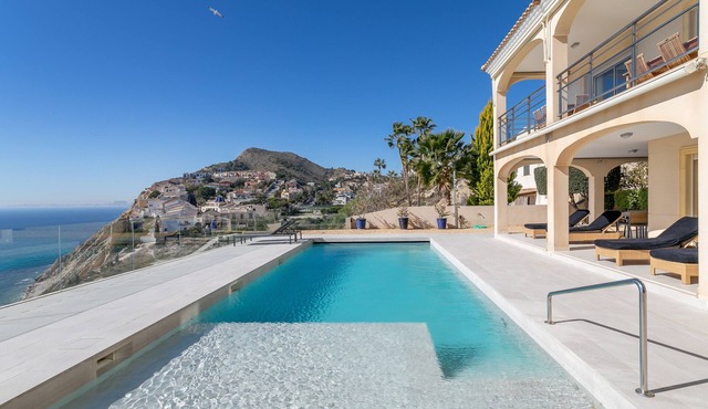 First Line Villa Mina with Spectacular Views, Pool & Wi-Fi