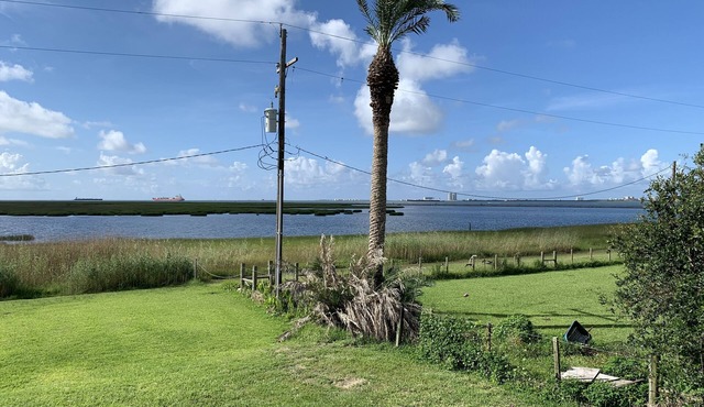 First row Gulf views!