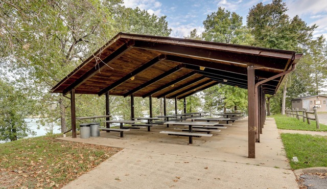 Fish, Boat & Hike: Norfork Lake Studio Near Marina