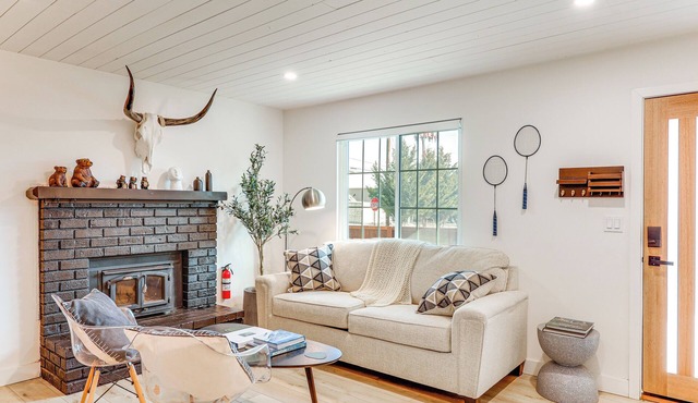 Fish, Hike & Explore: Cabin w/Yard in Big Bear