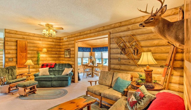 Fish & Hike: Wooded Cabin 9 Mi to Lake Nebagamon!