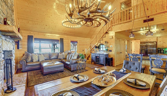 Fish, Raft & Relax! Spacious Sulphur Springs Home