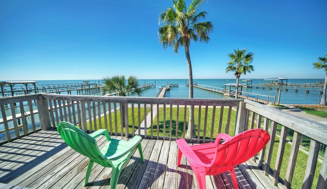 Fish - Relax - Repeat! Waterfront Retreat with Private Pier in Rockport, TX