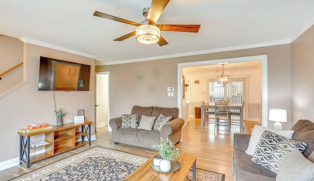 Fish, Ski & Explore: Townhome w/Decks in Etters!
