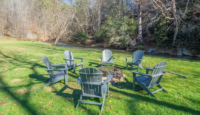 Fish, Soak, Play | River Song Retreat | Bring the Dogs!