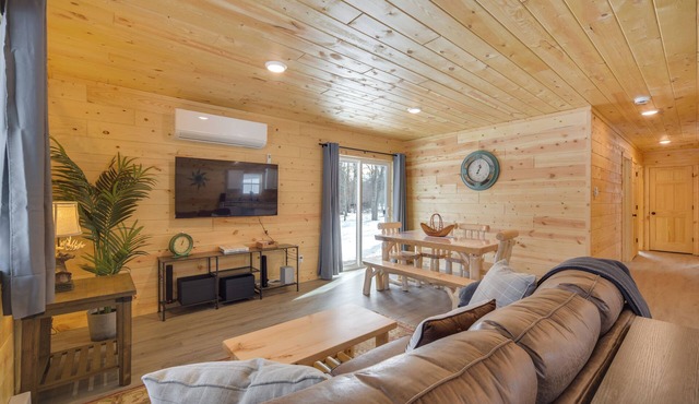 Fish, Swim, Play: 'Voyager’s' Family Cabin w/Yard