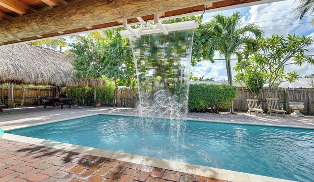 Fish, Swim & Relax Poolside! Deerfield Beach Oasis