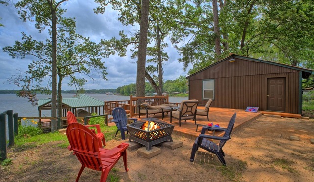 Fish Tales Cabin