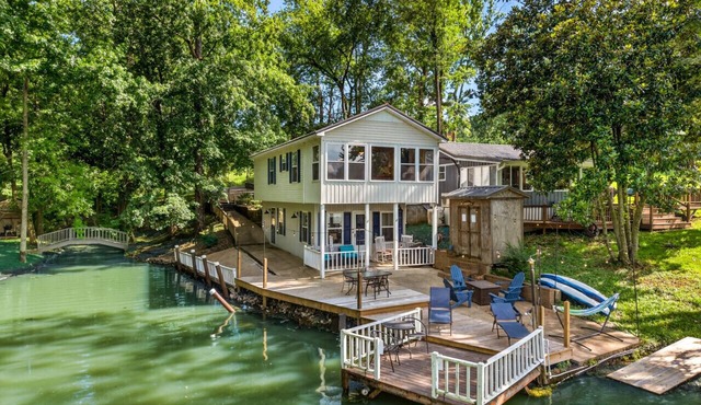 Fish Tales @ Lake Logan