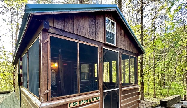 Fish Upon A Star, Twin Lakes Country Cabins