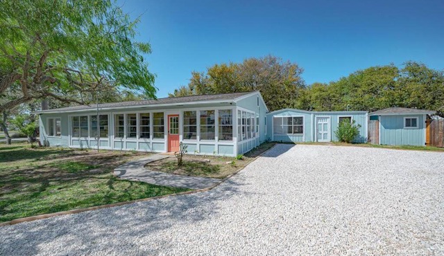 Fisher Bay Cottage