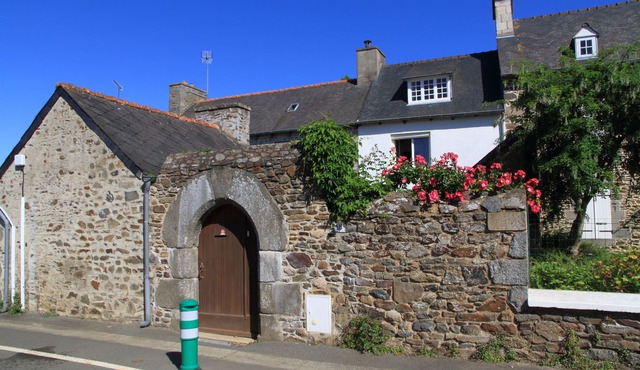Fisherman's house, close to the town and the beaches