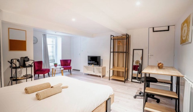 Fisherman'Hut - Nantes on the river bank