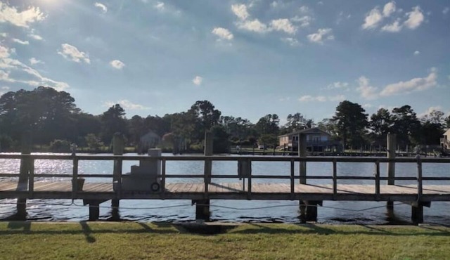 Fisherman's Bend - Patio on ICW - Dog Friendly!