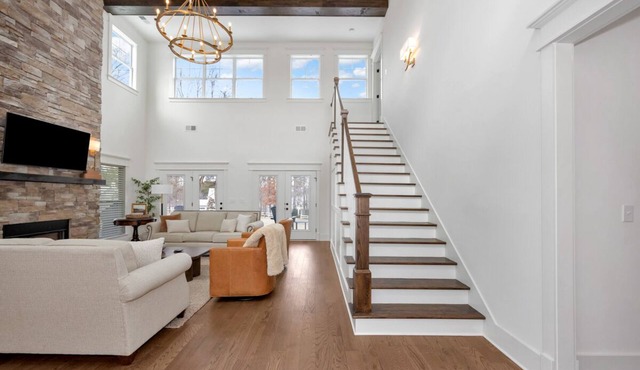 Fisherman's Dream, Beautiful lake house with stunning lake views and boat house