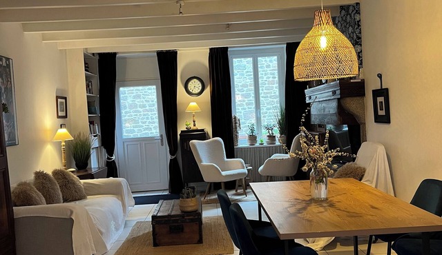 Fisherman's house Granit Barfleur port-walled garden Wifi-100 m from the port