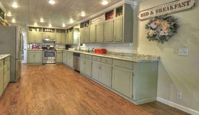 Fisherman's Paradise on the Ocoee River