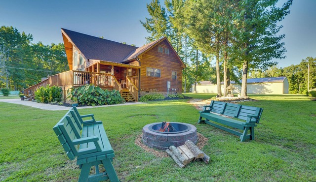 Fisherman's Paradise w/Fire Pit, Deck + Patio!