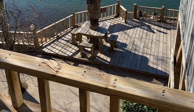 Fisherman's River Hideaway - Private Dock & Sunsets!