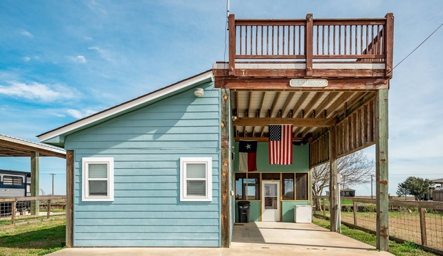 Fisherman/woman's Dream, Waterfront 1Bdrm/1Bath Home