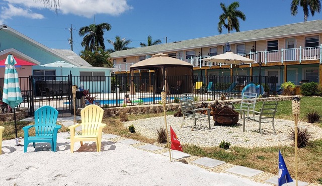 Fishermans Cabin 9 - w/Balcony View of the Water, a Pool & Private Beach!