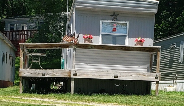 Fishermans Hideaway on Pool 9