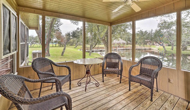Fisherman’s Paradise: Rockport Home with Patio!