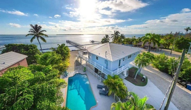 Fishermen's Paradise | Pool, dock, gorgeous home