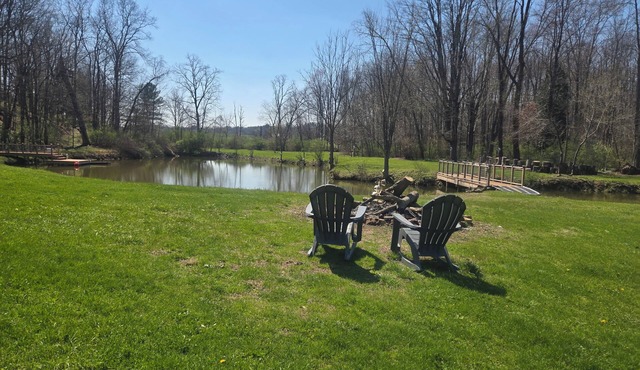 Fishing spot, 1-bedroom lower guesthouse in Poland w/hot tub