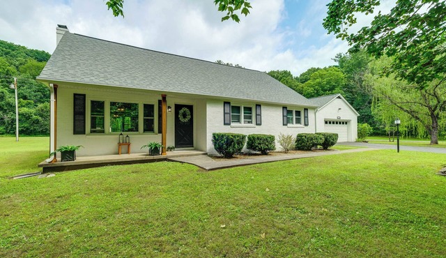 Fishing Trips & Waterfall Hikes! Alleghany Cottage