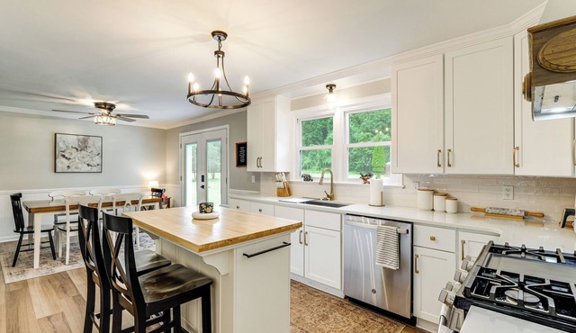 Fishing Trips & Waterfall Hikes! Alleghany Cottage