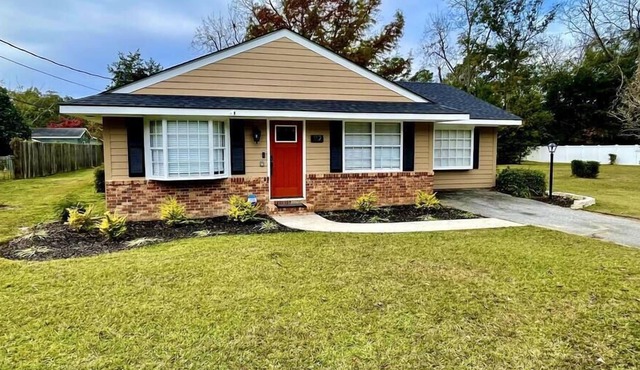 "Fit For A King!" Two King Sized Bedrooms