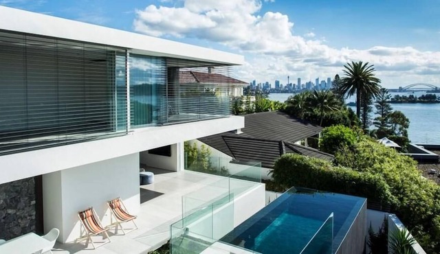 Fit For a Queen Luxury Villa (ISYD) - An Architectural Masterpiece with Mesmerising Harbour Views