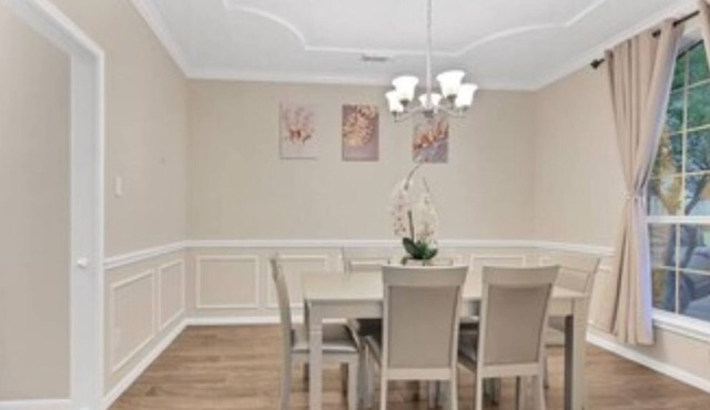 Fit For the Whole Family w/Entertainment Area
