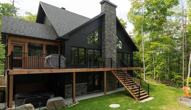 Five bedroom in Canada, Morin-Heights
