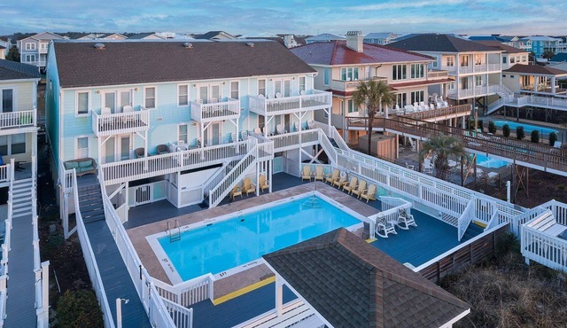 Five Bedroom Oceanfront Triplex Unit C