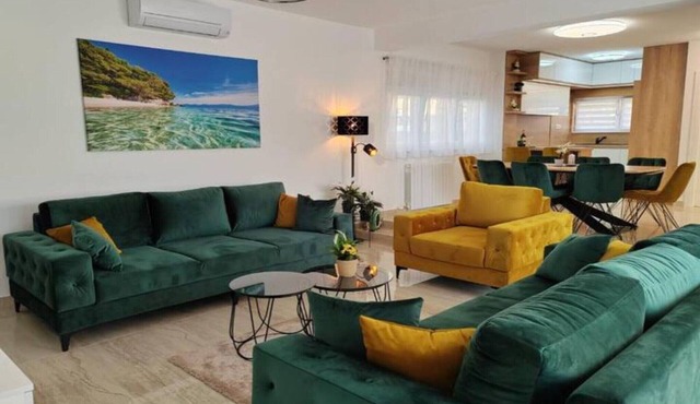 Five Bedroom Villa with Private Pool