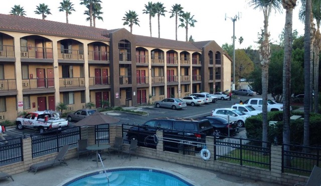 Five Star Inn
