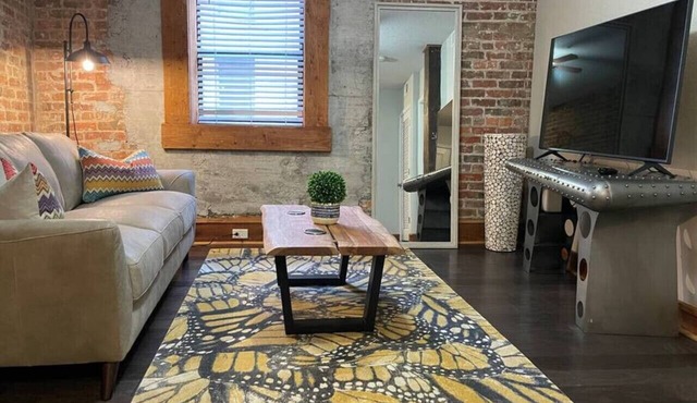 Five Star Stay - Downtown 1BR/1BA