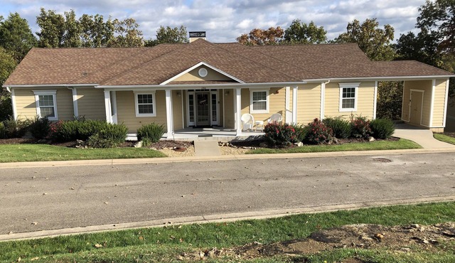 Five Star Villa Sleeps up to 10!