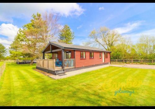 Five Waterings - Luxury Lodge - Romney Marsh, Kent