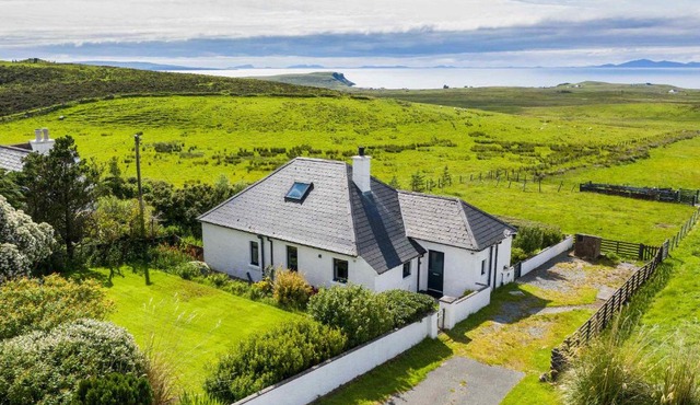 Fladda Chuain Holiday Home
