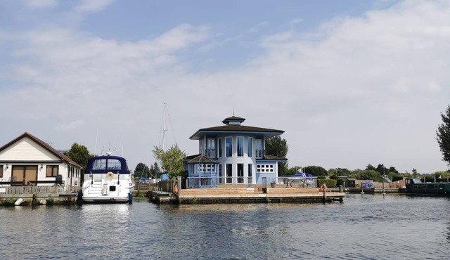 Flag House | Unique homes | Norfolk Broads