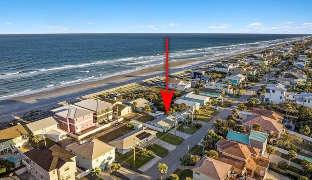 Flagler Beach 3BR Coastal Retreat Private Beach Access & Private Pool Relaxing Getaway