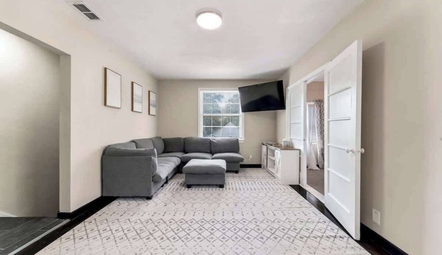 *Flagler Haus 1539* TV, AC, WiFi