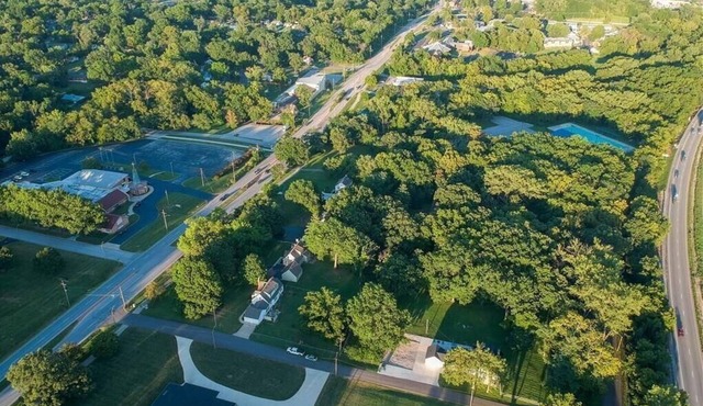 Flagship Park - 10 Mins to Everything!