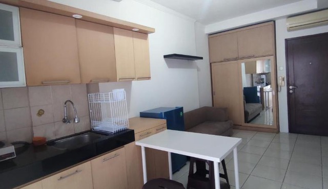 Flamboyant 2BR - Medit2 West Jakarta CBD